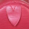 Louis Vuitton Speedy 35 handbag in red epi leather - Detail D3 thumbnail