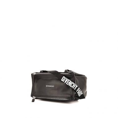 Borsa a tracolla Givenchy Pandora modello piccolo in pelle nera