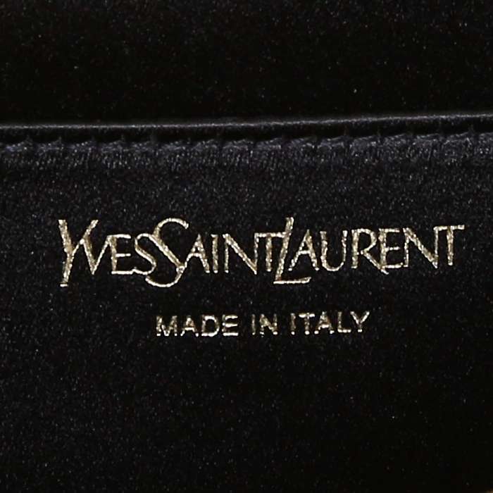 Bolsito de mano Saint Laurent en charol dorado - Detail D4