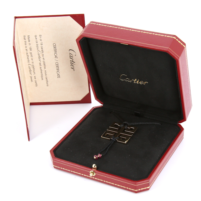 Cartier Le Baiser du Dragon pendant in yellow gold and ruby - Detail D2