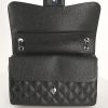 Chanel Timeless jumbo shoulder bag in black quilted grained leather - Detail D5 thumbnail