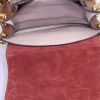 Borsa Chloé in camoscio bordeaux con decoro di borchie e pelle marrone caramello - Detail D2 thumbnail