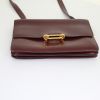 Bolso de mano Hermès Fonsbelle en cuero box color burdeos - Detail D5 thumbnail