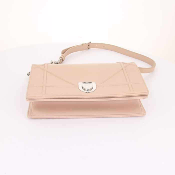 Dior Diorama shoulder bag in beige leather - Detail D5