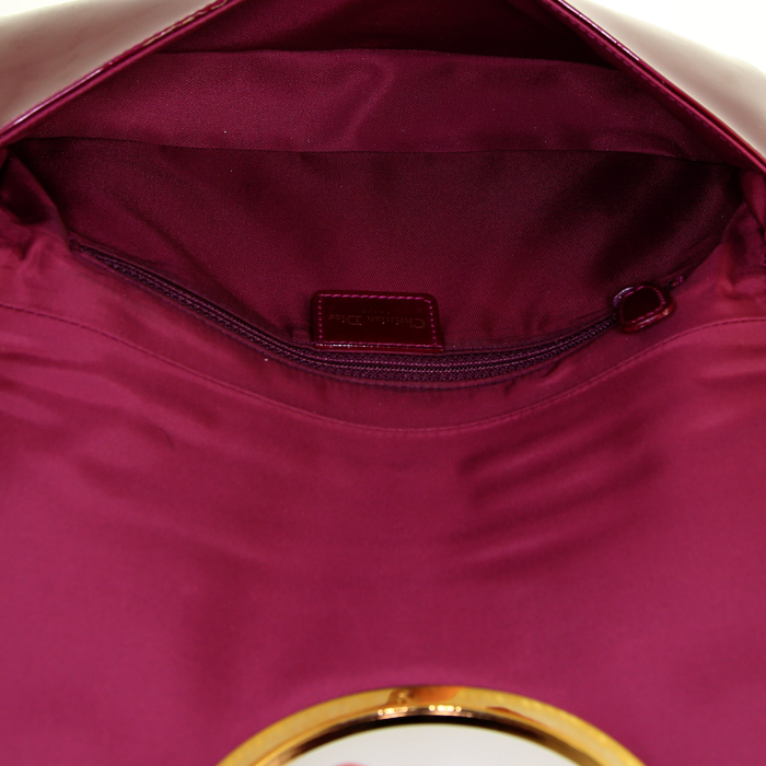 Bolso de mano Dior Dior Malice modelo pequeño en charol violeta - Detail D2