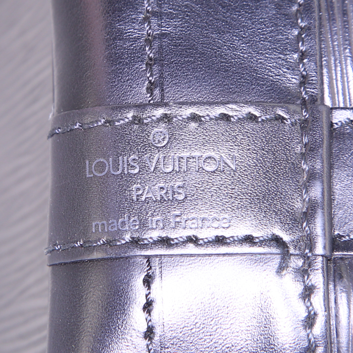 Shopping bag Louis Vuitton Grand Noé modello grande in pelle Epi nera - Detail D3