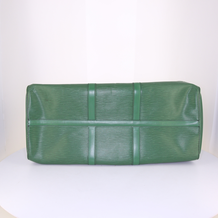 Louis Vuitton Keepall 50 cm travel bag in green epi leather - Detail D4