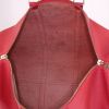 Sac de voyage Louis Vuitton Keepall 50 cm en cuir épi rouge - Detail D2 thumbnail