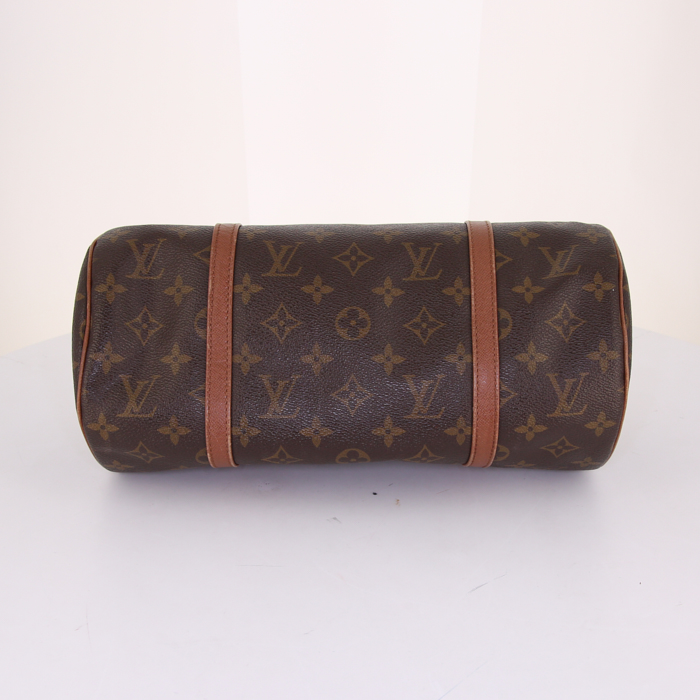 Sac à main Louis Vuitton Papillon en toile monogram et cuir marron - Detail D4