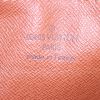 Sac à main Louis Vuitton Papillon en toile monogram et cuir marron - Detail D3 thumbnail