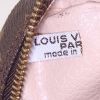 Louis Vuitton Toiletry en lona Monogram - Detail D3 thumbnail