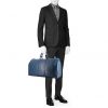Louis Vuitton Keepall 50 cm travel bag in blue epi leather - Detail D1 thumbnail