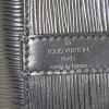 Louis Vuitton petit Noé small model shopping bag in black epi leather - Detail D3 thumbnail