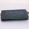 Chanel Wallet on Chain shoulder bag in green glittering leather - Detail D4 thumbnail