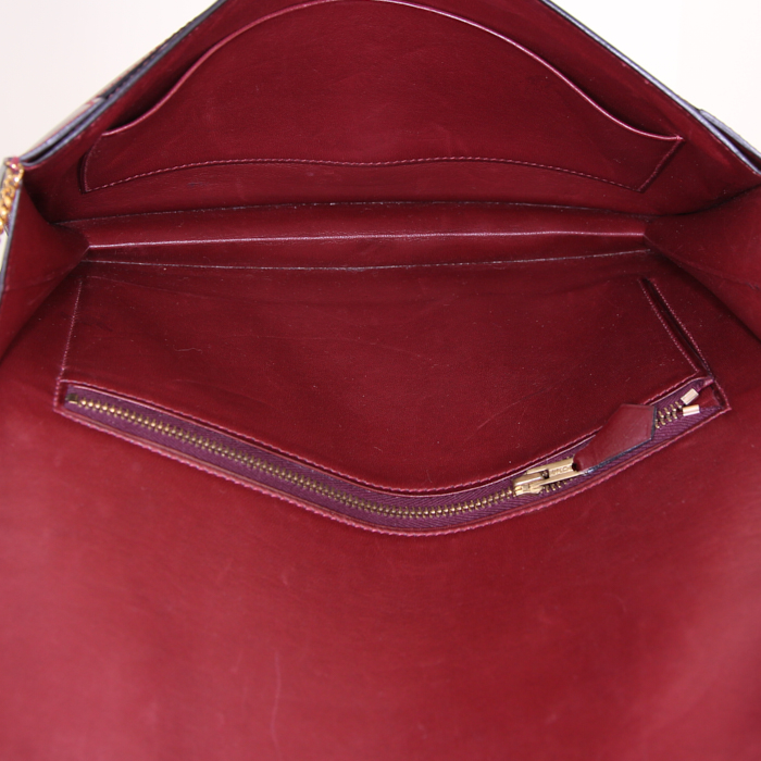 Bolso de mano Hermès en cuero box color burdeos - Detail D2