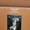 Bolso de mano Hermes Kelly 32 cm en cuero togo color oro - Detail D4 thumbnail