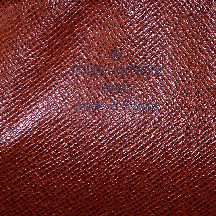 Bolso bandolera Louis Vuitton Marly en lona Monogram revestida y cuero natural - Detail D6