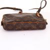 Louis Vuitton Marly shoulder bag in monogram canvas and natural leather - Detail D4 thumbnail