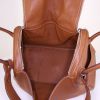 Hermes Lindy handbag in gold togo leather - Detail D2 thumbnail