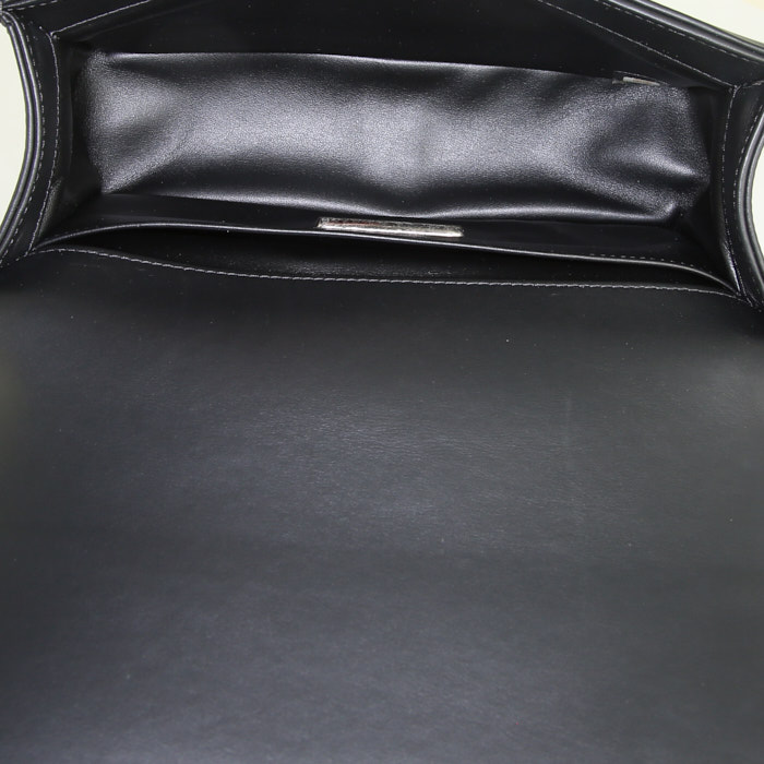 Chanel Boy shoulder bag in grey python and black leather - Detail D3