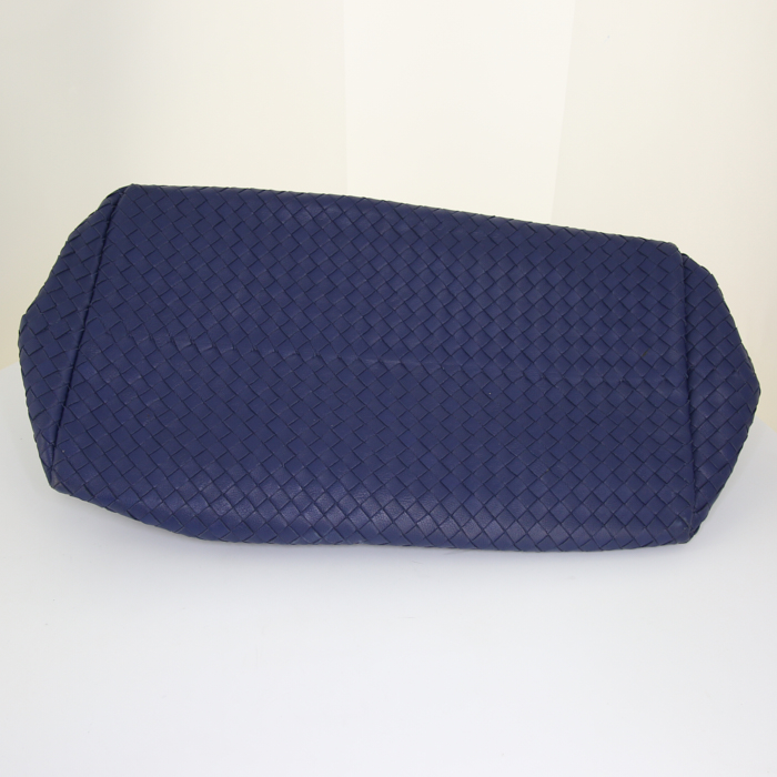 Sac cabas Bottega Veneta en cuir intrecciato bleu - Detail D4