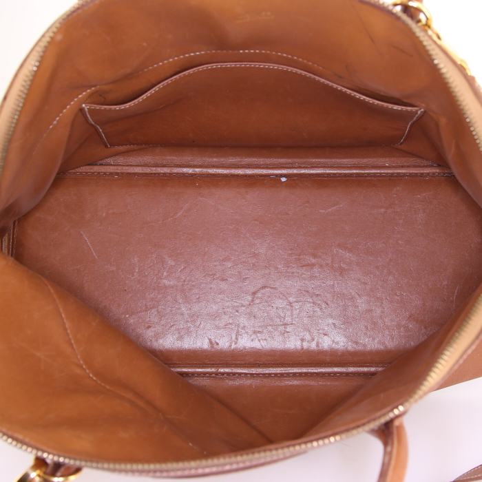 Sac bandoulière Hermes Bolide en cuir epsom gold - Detail D3