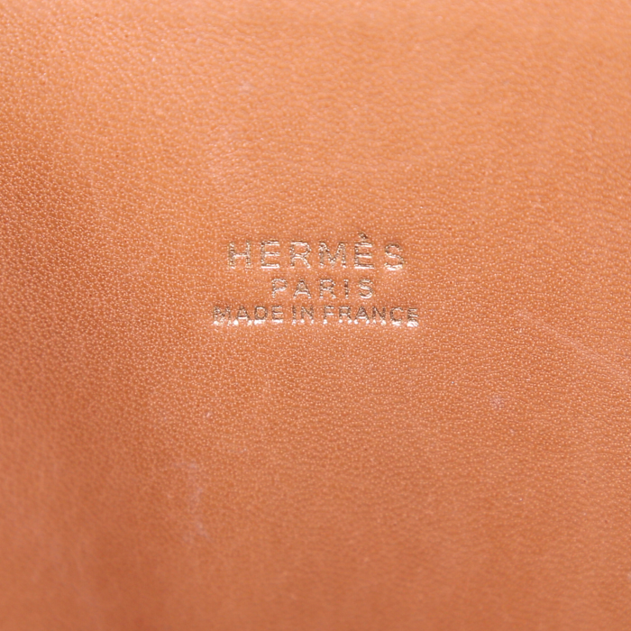 Sac bandoulière Hermes Bolide en cuir epsom gold - Detail D4