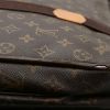 Louis Vuitton Satellite suitcase in monogram canvas and natural leather - Detail D1 thumbnail