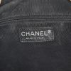 Chanel Petit Shopping shopping bag in black quilted grained leather - Detail D3 thumbnail