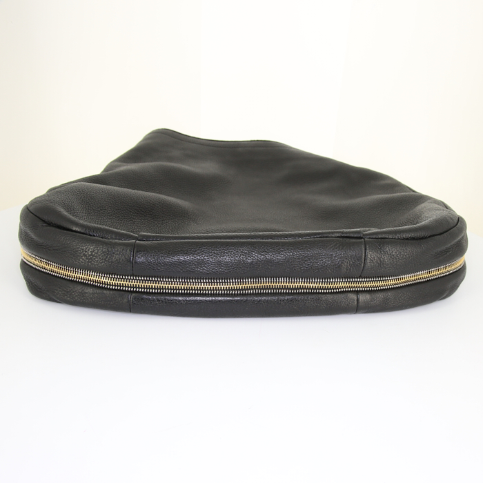 Prada Daino shopping bag in black grained leather - Detail D4