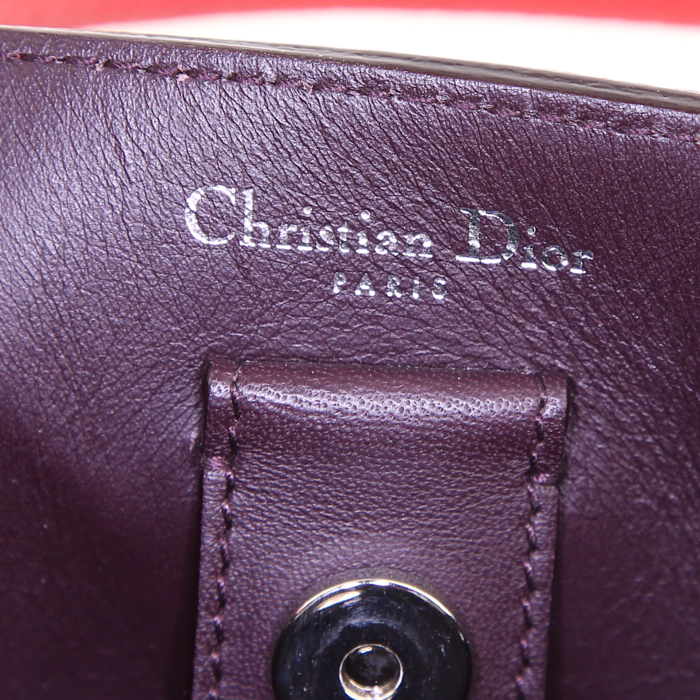 Borsa a tracolla Dior Diorissimo modello piccolo in pelle martellata rossa - Detail D4