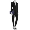 Dior Diorama shoulder bag in royal blue grained leather - Detail D2 thumbnail