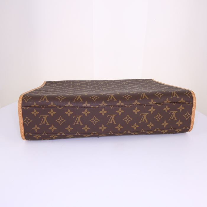 Porta-documentos Louis Vuitton Bel Air en lona Monogram revestida y cuero natural - Detail D4