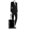 Louis Vuitton Pegase suitcase in black patent epi leather - Detail D1 thumbnail