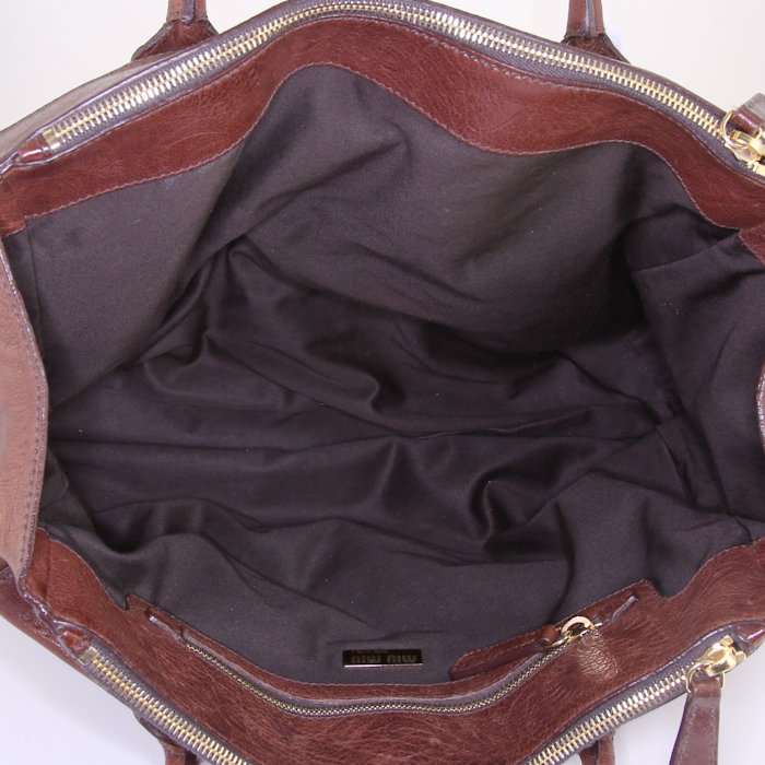 Sac à main Miu Miu en cuir marron - Detail D2