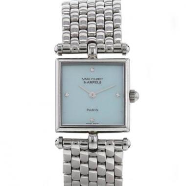 Montre Van Cleef 
Arpels en acier Vers  2000 Montre Van Cleef 
Arpels en acier Vers  2000