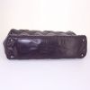 Chanel handbag in purple leather - Detail D4 thumbnail