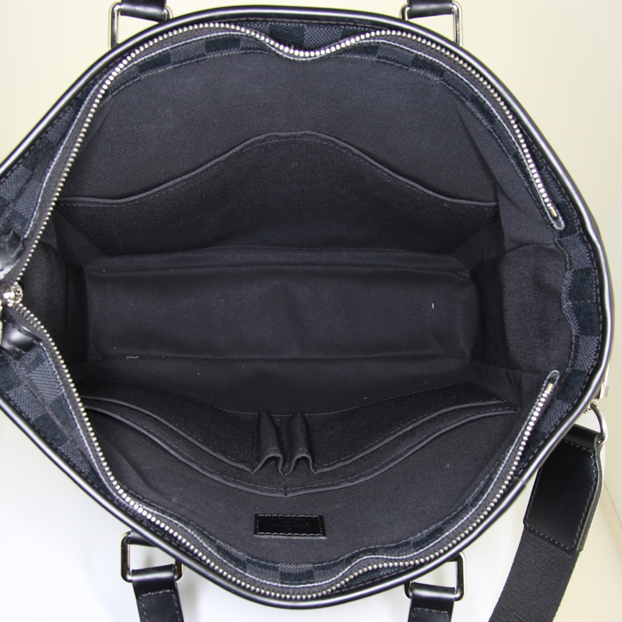 Louis Vuitton Tadao shopping bag in grey Graphite damier canvas and black leather - Detail D3