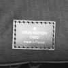 Shopping bag Louis Vuitton in tela a scacchi grigio Graphite e pelle nera - Detail D4 thumbnail