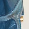 Bolso de mano Yves Saint Laurent Muse Two en charol azul verdoso y ante azul - Detail D5 thumbnail