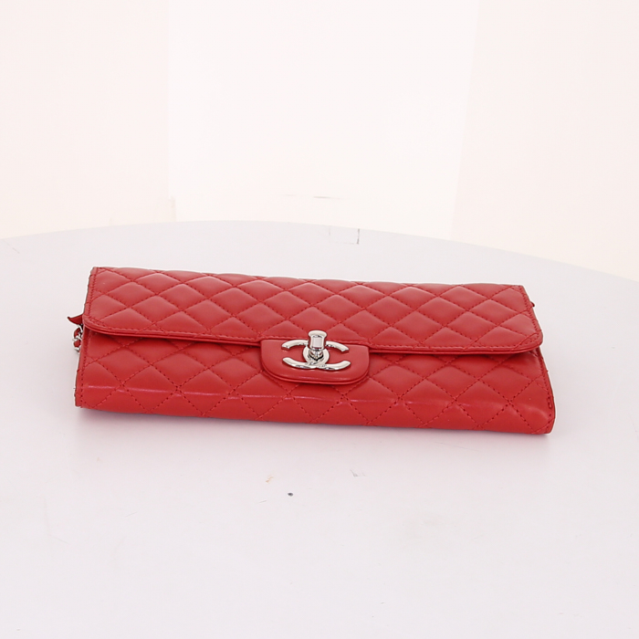 Borsa a tracolla Chanel Wallet on Chain in pelle trapuntata rossa - Detail D4