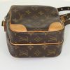 Louis Vuitton Amazone messenger bag in monogram canvas and natural leather - Detail D5 thumbnail