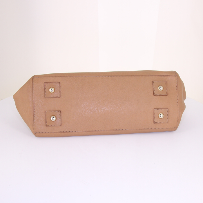 Bolso de mano Mulberry Del Rey en cuero marrón - Detail D4