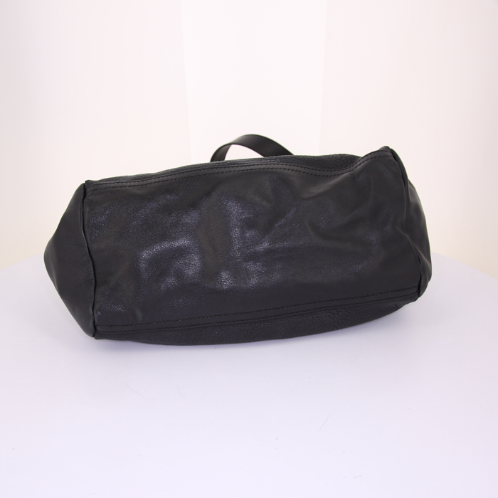 Givenchy Pandora shoulder bag in black leather and black foal - Detail D5