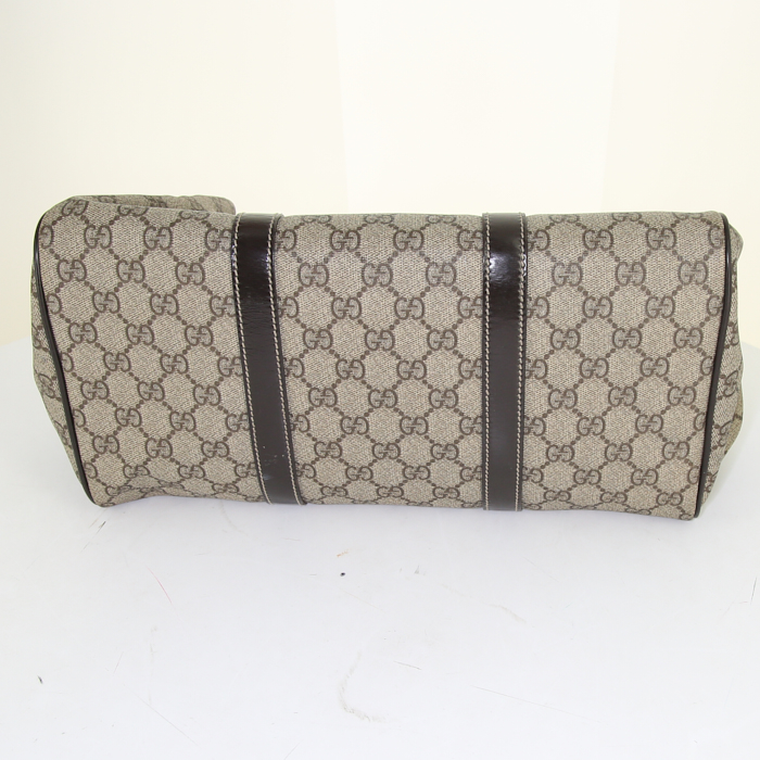 Bolso de mano Gucci Joy Boston en lona Monogram revestida beige gris y cuero esmaltado marrón oscuro - Detail D4