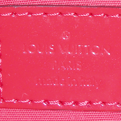 Louis Vuitton Montaigne handbag in red monogram patent leather - Detail D4