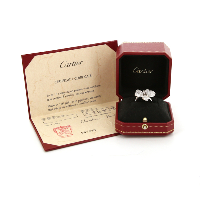 Cartier Caresse d'Orchidées large model ring in white gold and diamonds - Detail D2