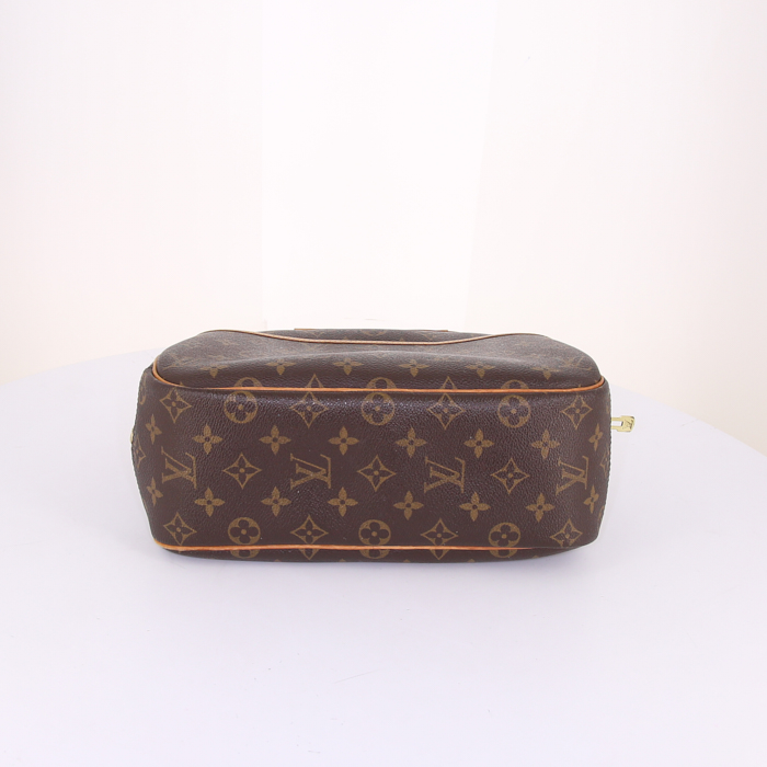 Louis Vuitton Deauville handbag in monogram canvas and natural leather - Detail D4