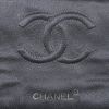 Bolso bandolera Chanel Mini Timeless en satén negro - Detail D3 thumbnail