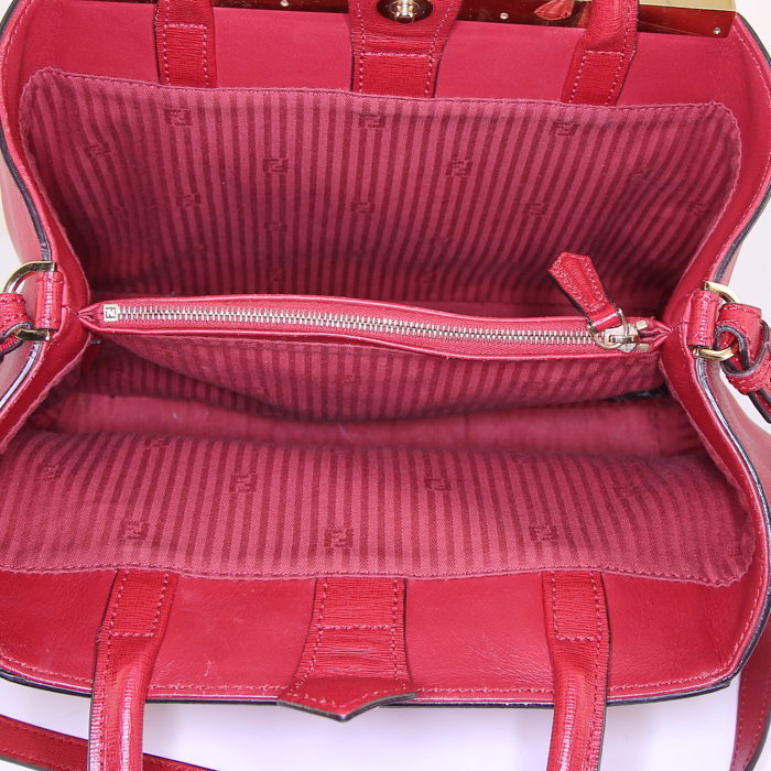 Fendi 2 Jours handbag in red leather - Detail D3